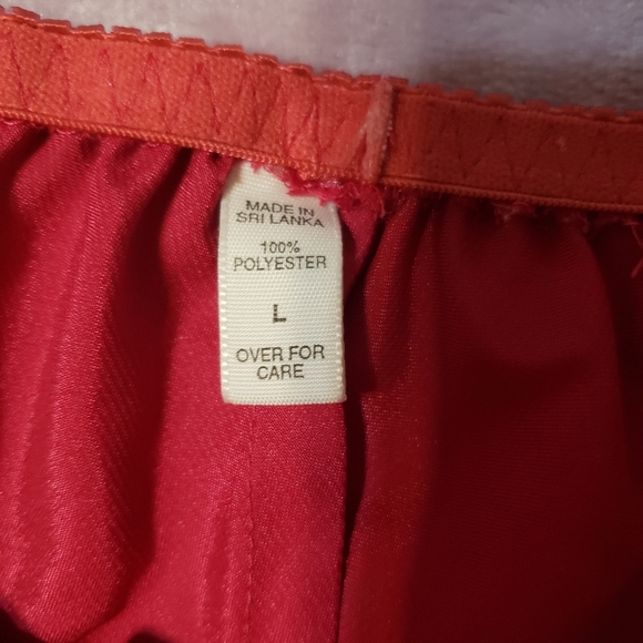 EUC Victoria's Secret sleep set Large - Picture 5 of 5